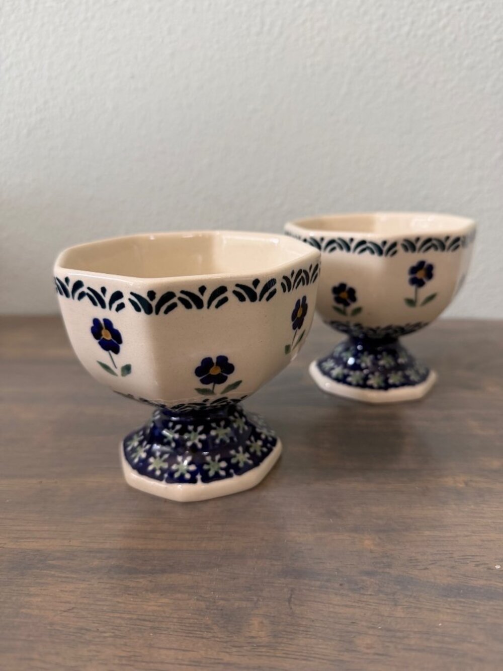 Set 2 Polish Boleslawiec Pottery Dessert Ice Cream Dish Pedestal Bowls
